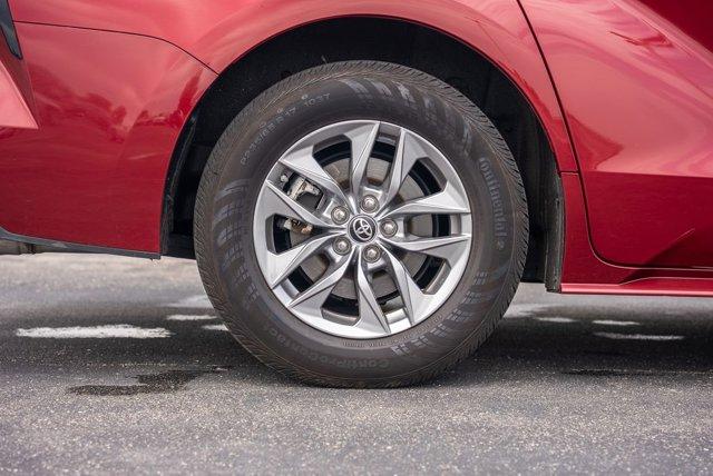 used 2021 Toyota Sienna car, priced at $37,497