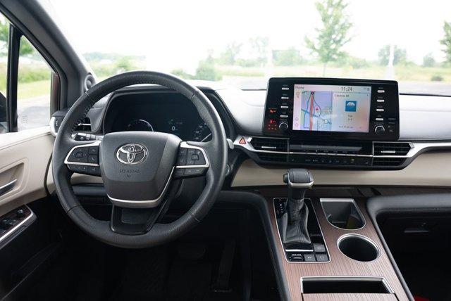 used 2021 Toyota Sienna car, priced at $37,497