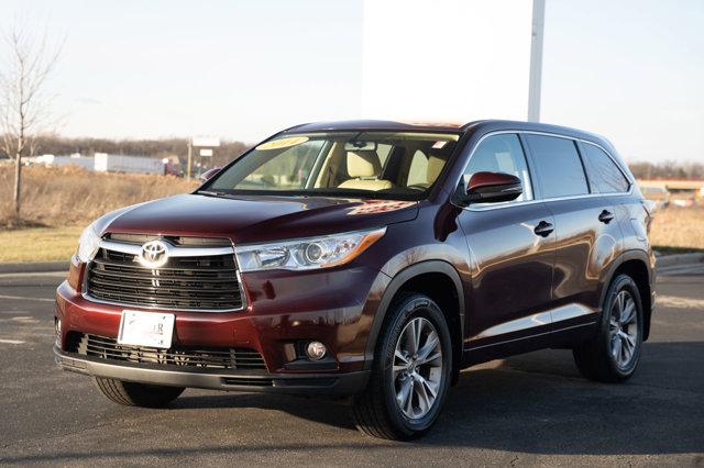 used 2014 Toyota Highlander car, priced at $14,995