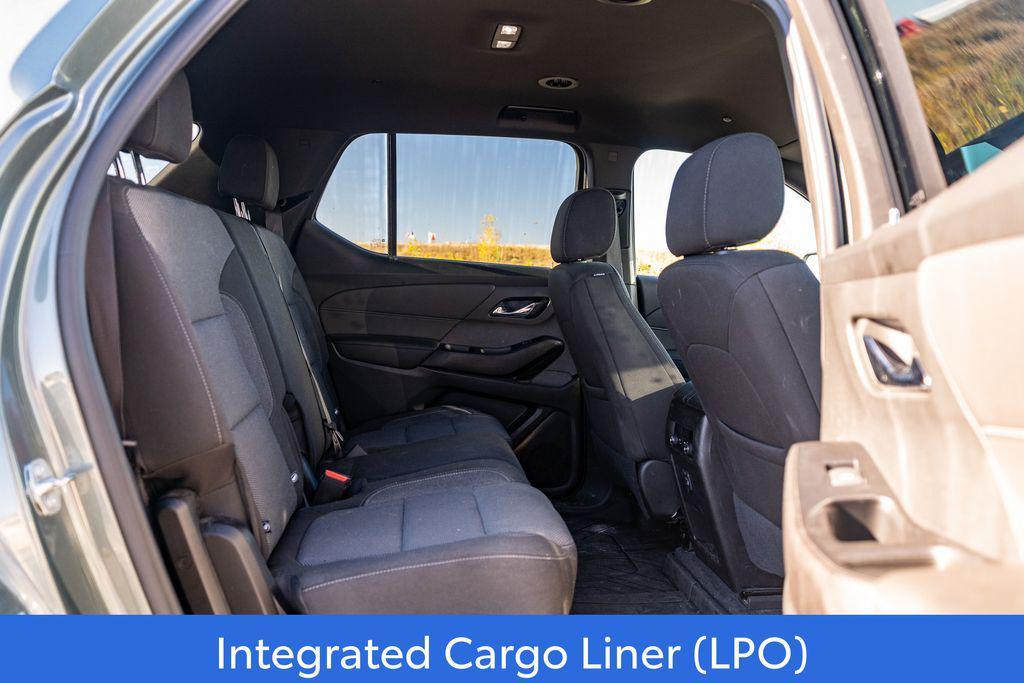 used 2023 Chevrolet Traverse car, priced at $31,879