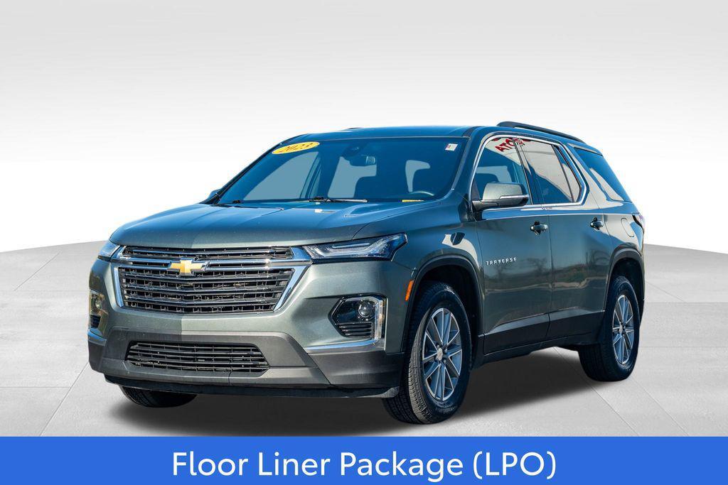 used 2023 Chevrolet Traverse car, priced at $31,879