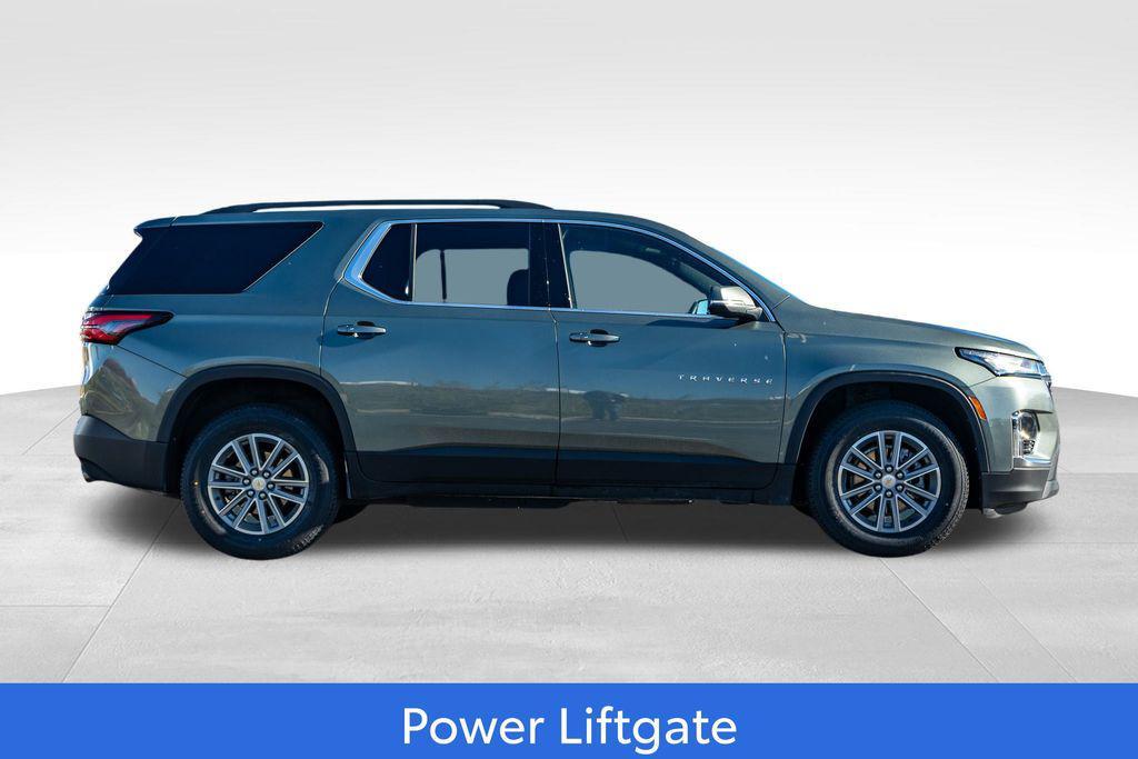 used 2023 Chevrolet Traverse car, priced at $31,879