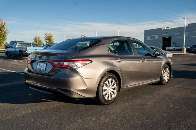 used 2019 Toyota Camry Hybrid car, priced at $22,498