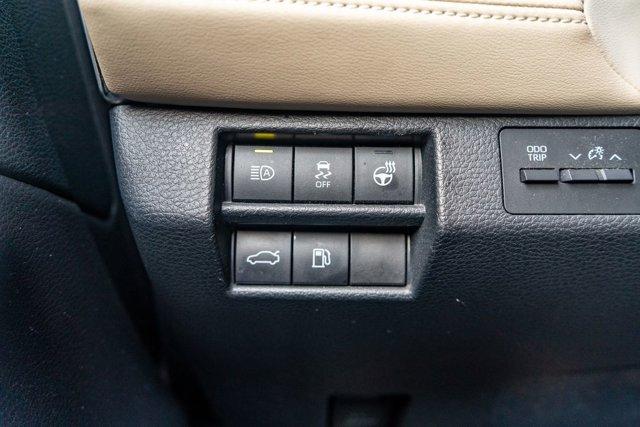 used 2019 Toyota Avalon Hybrid car, priced at $30,990
