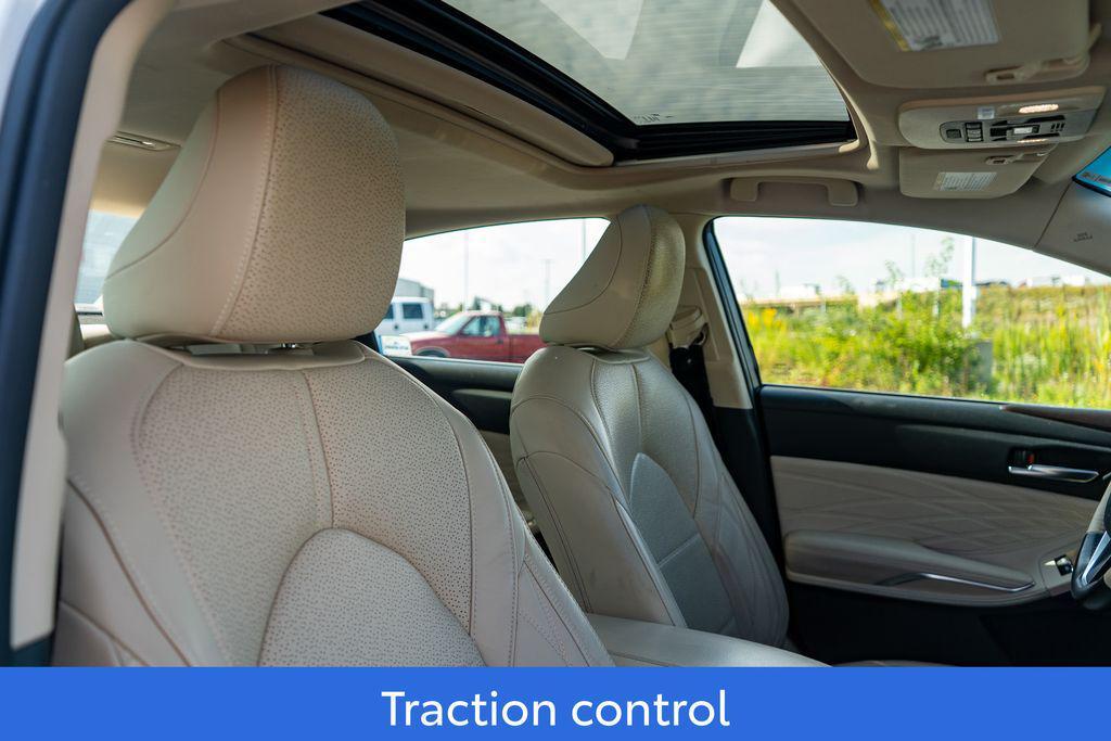 used 2019 Toyota Avalon Hybrid car, priced at $28,749