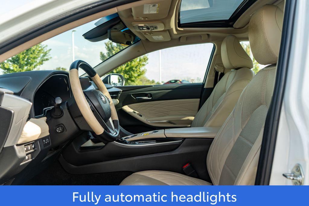 used 2019 Toyota Avalon Hybrid car, priced at $28,749
