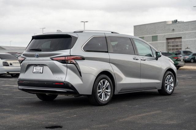 used 2021 Toyota Sienna car, priced at $43,497