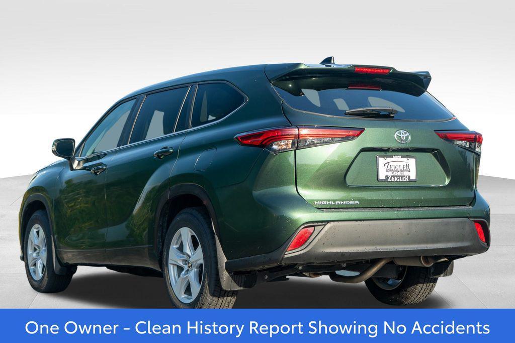 used 2023 Toyota Highlander car, priced at $29,579