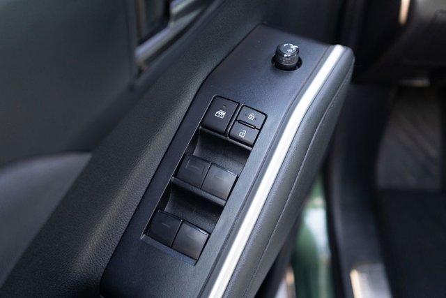 used 2023 Toyota Highlander car, priced at $31,579