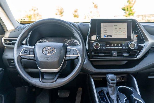 used 2023 Toyota Highlander car, priced at $31,579