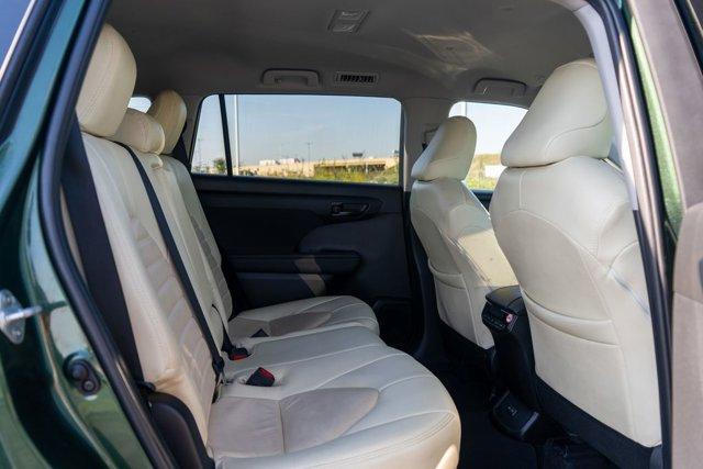used 2023 Toyota Highlander car, priced at $31,579