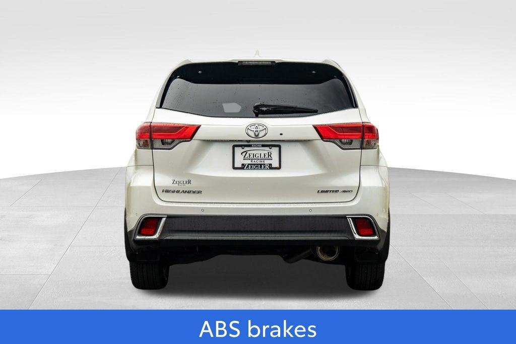 used 2018 Toyota Highlander car, priced at $24,749