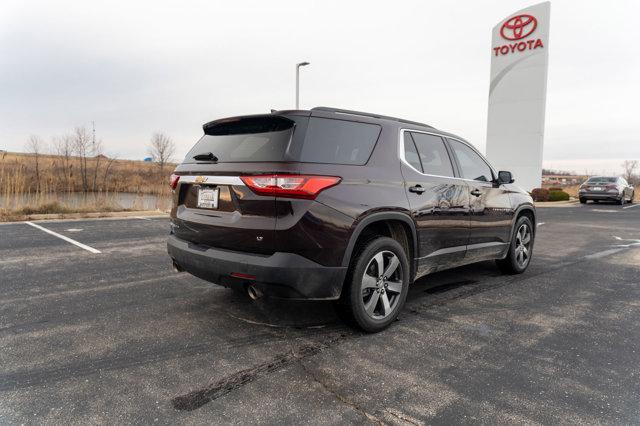 used 2021 Chevrolet Traverse car, priced at $28,597