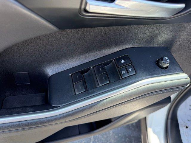 used 2022 Toyota Highlander car, priced at $37,990
