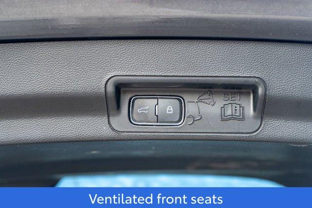 used 2024 Ford Explorer car, priced at $35,749