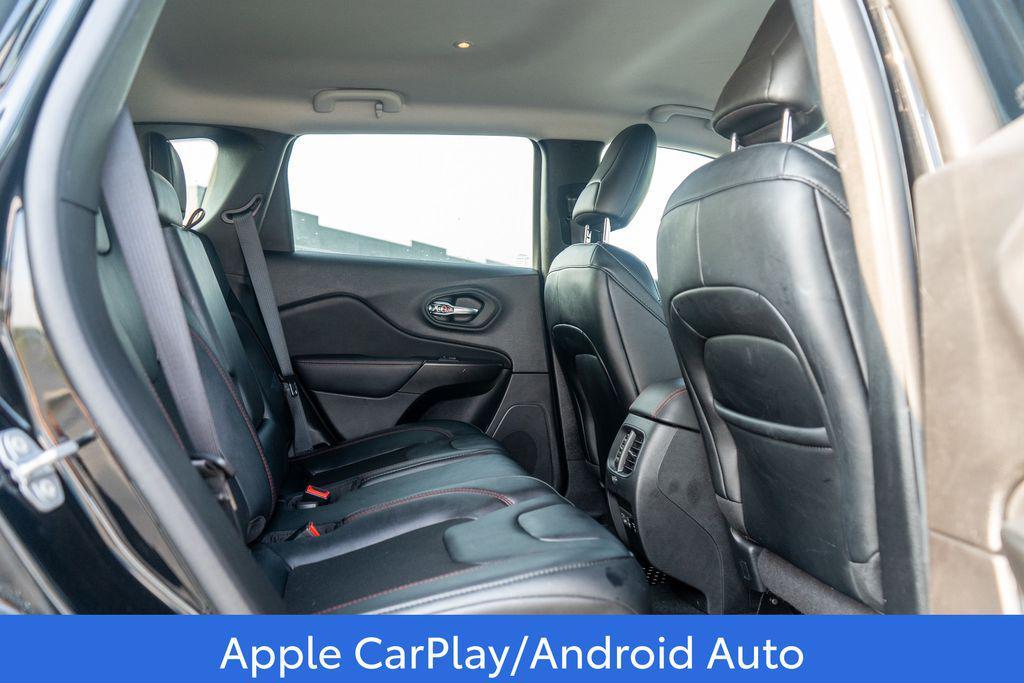 used 2022 Jeep Cherokee car, priced at $23,379