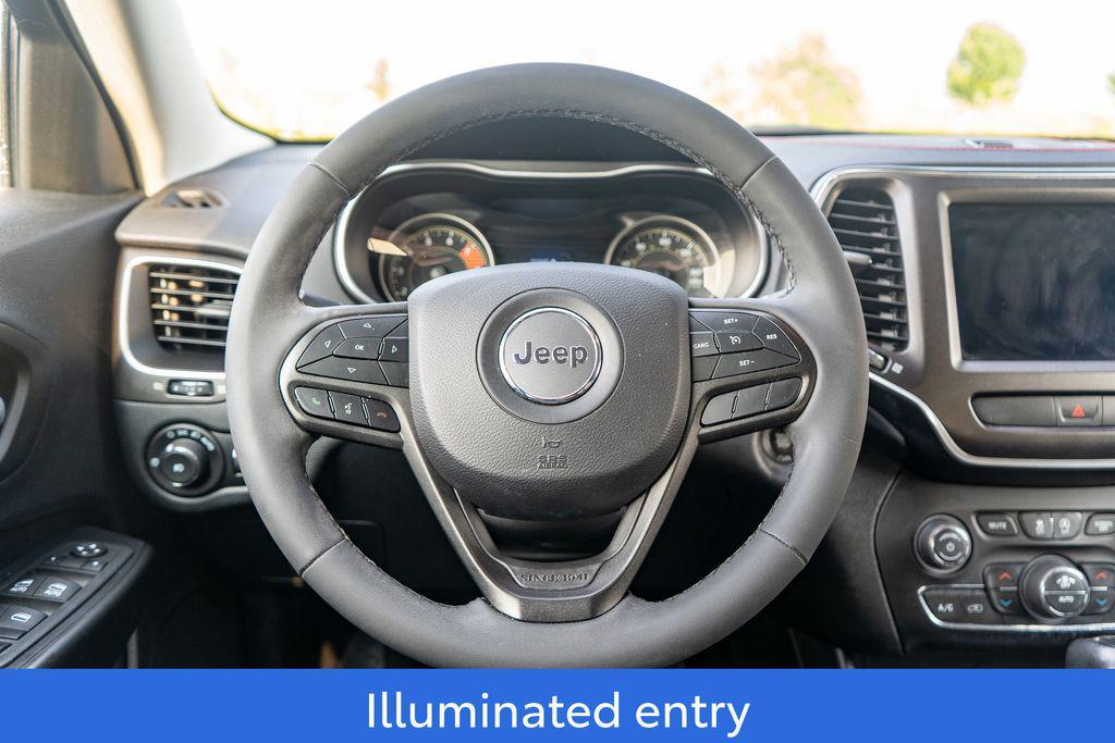 used 2022 Jeep Cherokee car, priced at $23,379