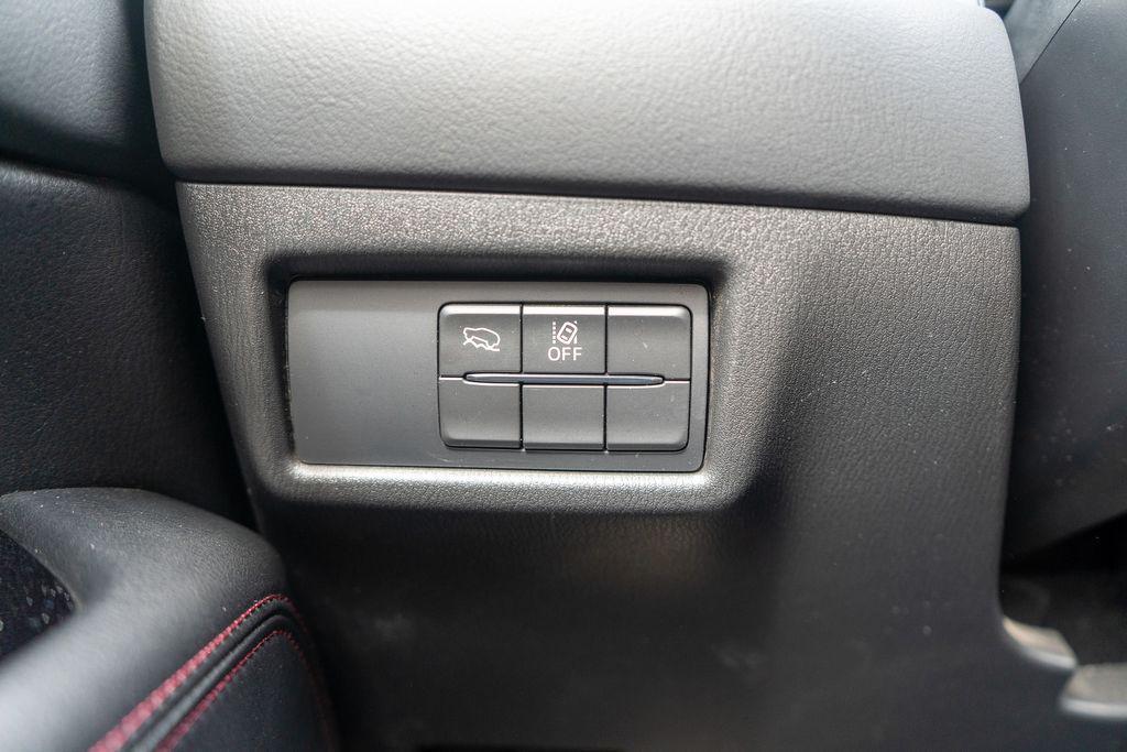 used 2022 Mazda CX-5 car, priced at $25,755