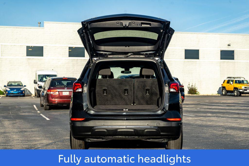 used 2023 Chevrolet Equinox car, priced at $20,990