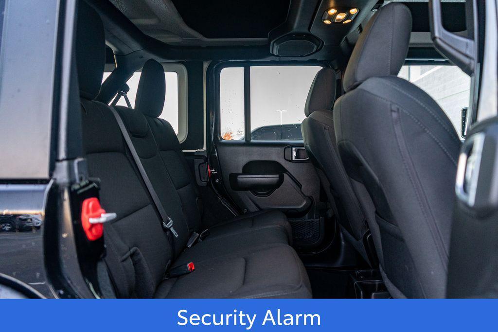 used 2022 Jeep Wrangler Unlimited car, priced at $31,990