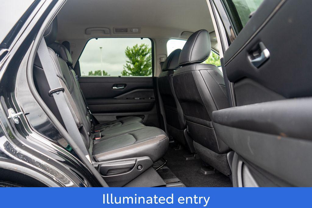 used 2022 Nissan Pathfinder car, priced at $30,990