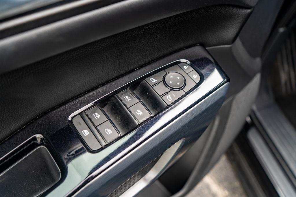 used 2022 Nissan Pathfinder car, priced at $30,990