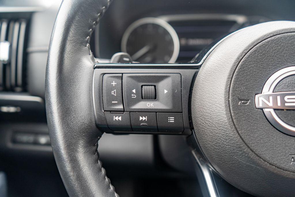 used 2022 Nissan Pathfinder car, priced at $30,990