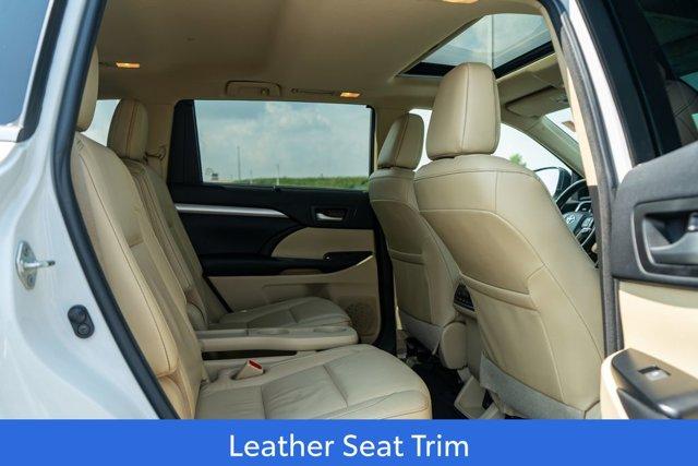 used 2018 Toyota Highlander car, priced at $21,990