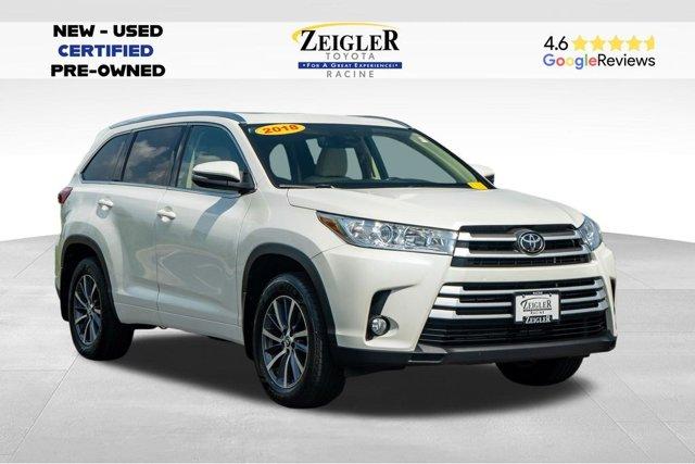 used 2018 Toyota Highlander car, priced at $21,990