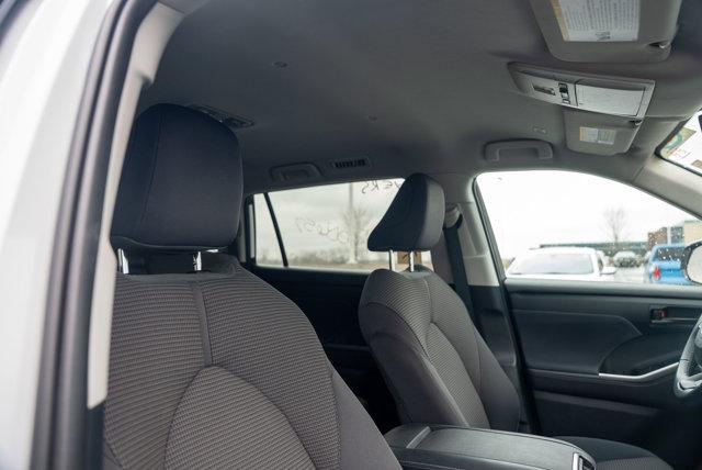 used 2024 Toyota Highlander car, priced at $38,490