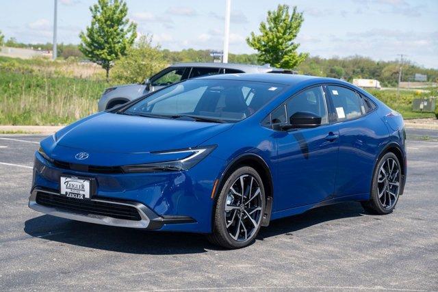 new 2025 Toyota Prius Plug-In Hybrid car, priced at $43,873