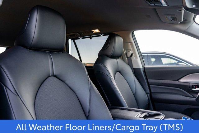 new 2026 Toyota Grand Highlander Hybrid car, priced at $52,082