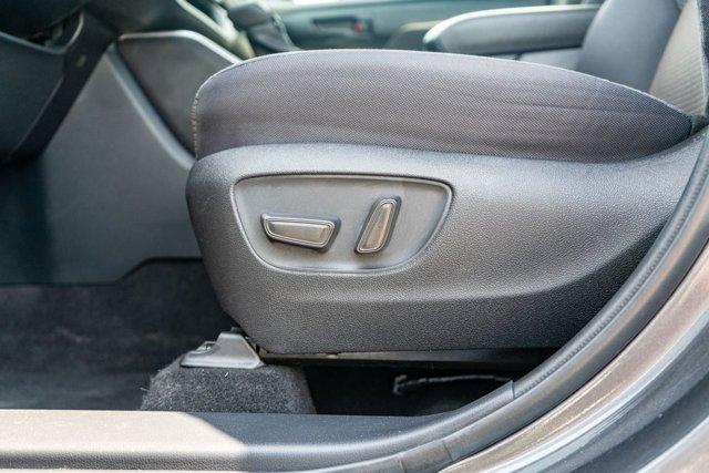 used 2023 Toyota Highlander car, priced at $29,990