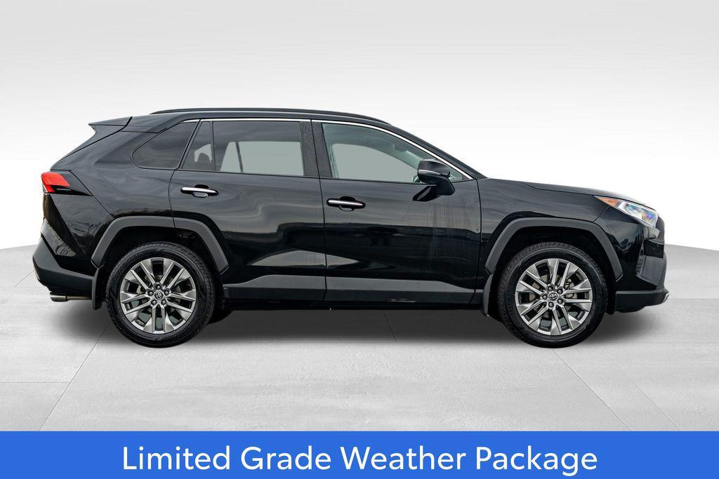 used 2020 Toyota RAV4 car, priced at $26,385