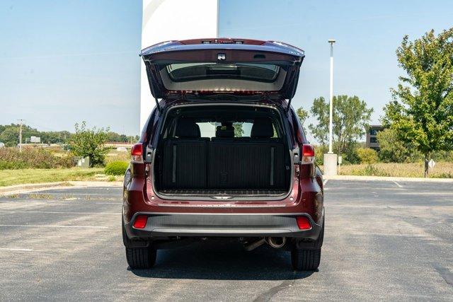 used 2019 Toyota Highlander car, priced at $20,990