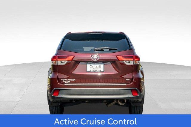 used 2019 Toyota Highlander car, priced at $20,990