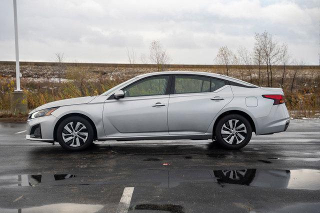 used 2023 Nissan Altima car, priced at $21,995