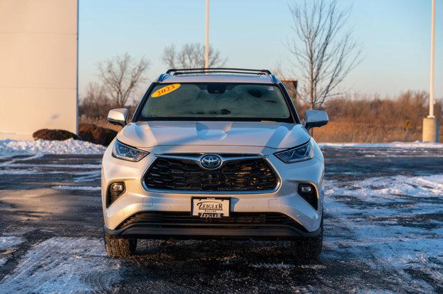 used 2023 Toyota Highlander car, priced at $46,990