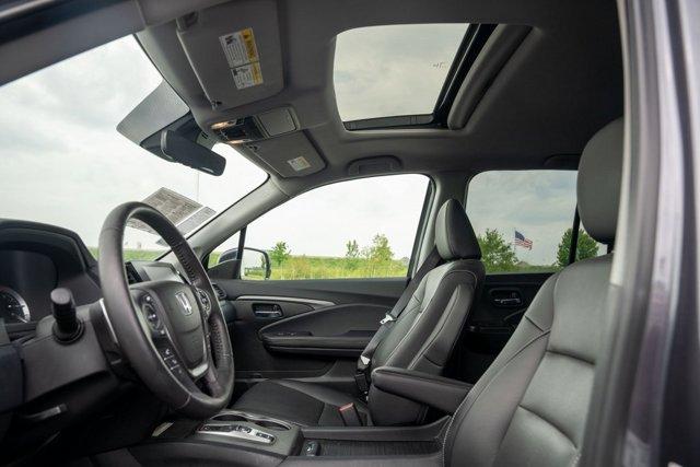 used 2021 Honda Ridgeline car, priced at $33,400