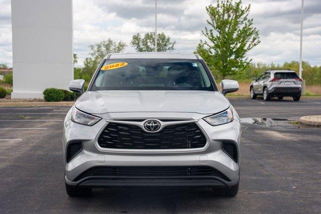 used 2022 Toyota Highlander car, priced at $29,990