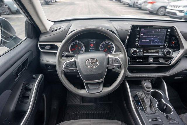 used 2022 Toyota Highlander car, priced at $29,990