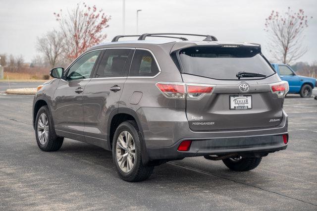 used 2015 Toyota Highlander car, priced at $24,995