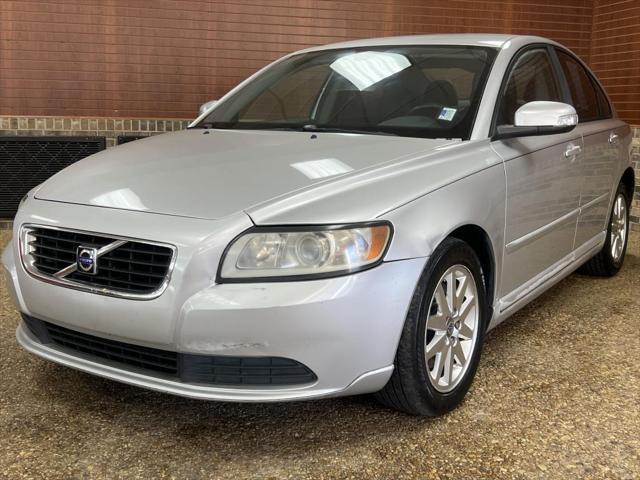 used 2008 Volvo S40 car, priced at $5,830