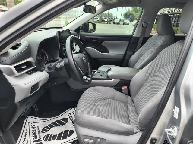 used 2021 Toyota Highlander car, priced at $27,359