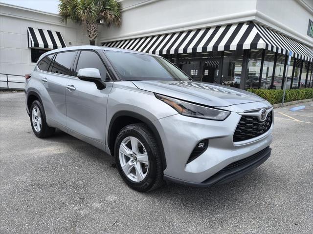 used 2021 Toyota Highlander car, priced at $27,359