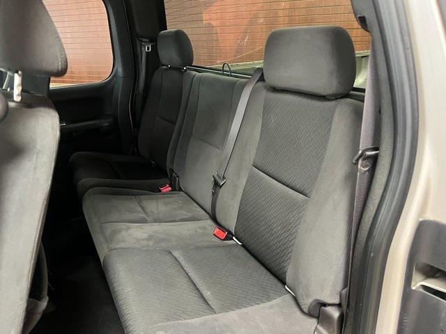 used 2007 Chevrolet Silverado 2500 car, priced at $11,641