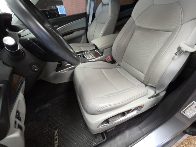 used 2020 Acura MDX car, priced at $24,691
