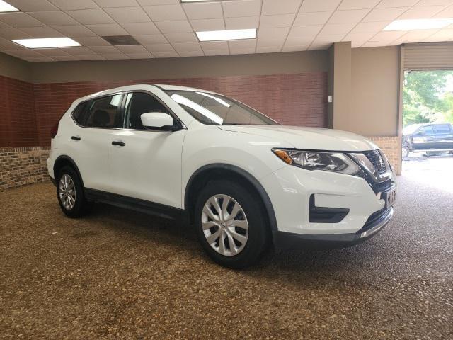 used 2018 Nissan Rogue car, priced at $15,829
