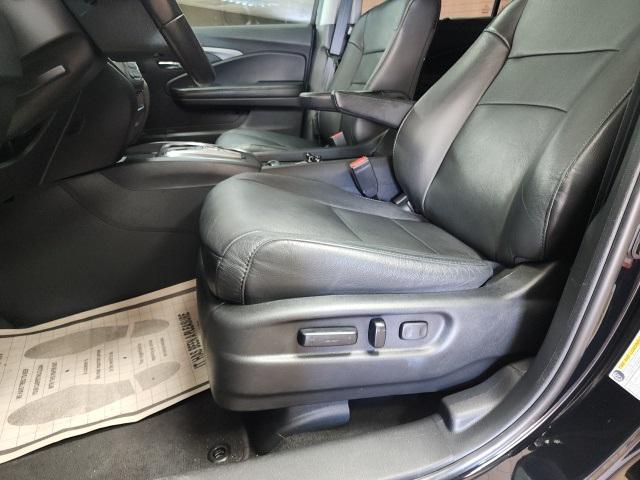 used 2021 Honda Pilot car, priced at $26,991