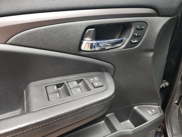 used 2021 Honda Pilot car, priced at $26,991